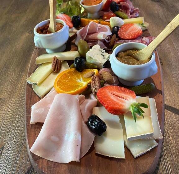 ベッドアンドブレックファースト Maison D Hôtes Bastide St Victor à 2,5 Kilomètres De Lourmarin