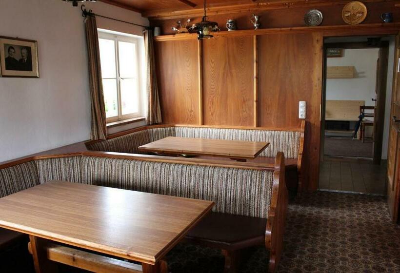 مبيت وإفطار Pension Klausnerhof