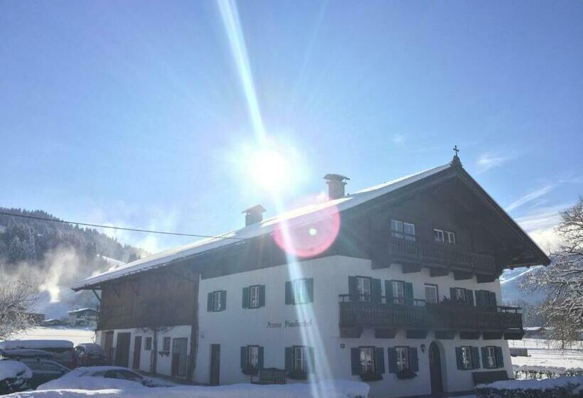 مبيت وإفطار Pension Klausnerhof