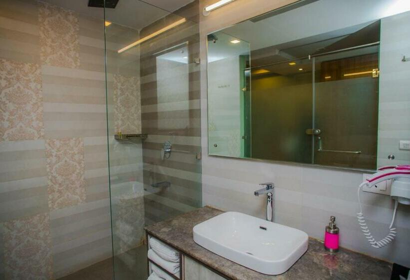 בית מלון כפרי Beyond Stay Vasavana Resort,corbett