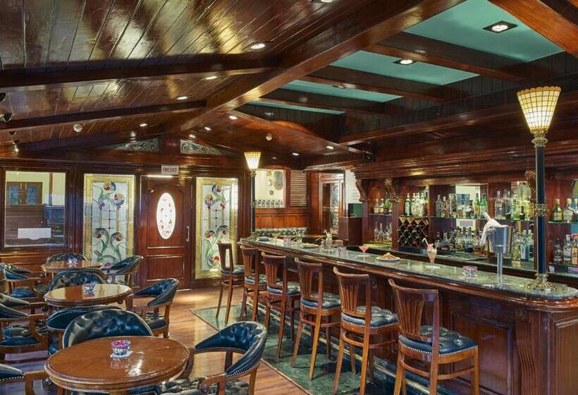 ホテル Club Mahindra White Meadows Manali