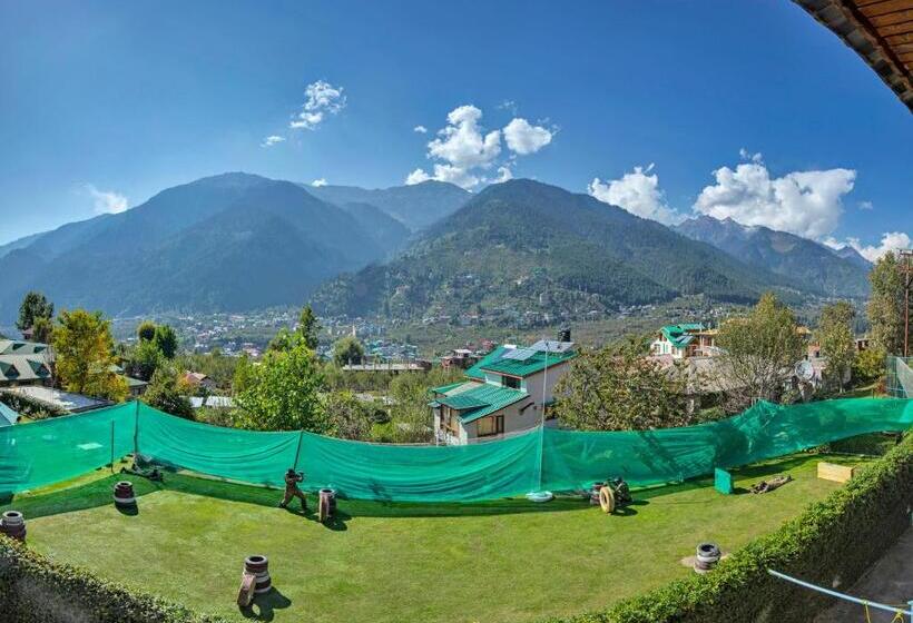 호텔 Club Mahindra White Meadows Manali