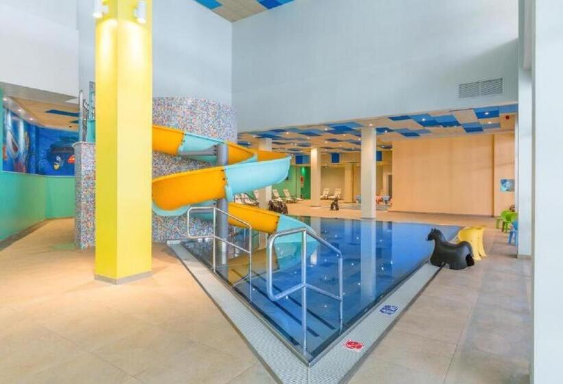 هتل Etno Naselje Vrdnička Kula