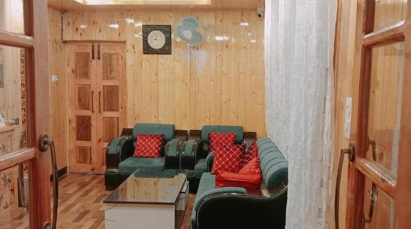 호텔 Sakhi Cottage Wishing Well Pahalgam