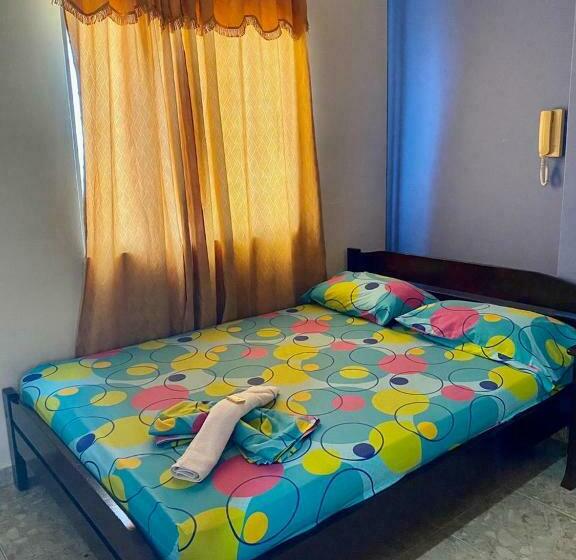 هتل Mansión Real