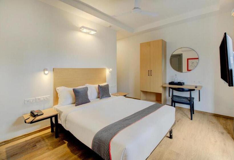 Отель Super Townhouse Q Rooms Btm Layout Near Gopalan Innovation Mall