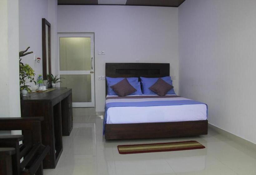 Hotel Punsisi Resort   Adam S Peak