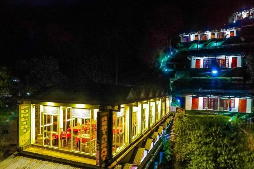 Hotel Punsisi Resort   Adam S Peak