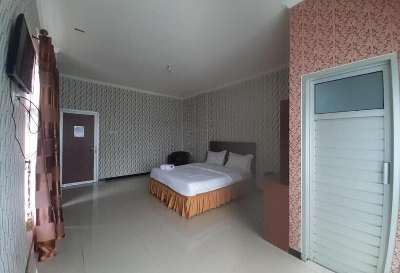 هتل Reddoorz Syariah At Jalan Pramuka