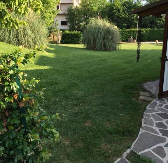 בית מלון כפרי River