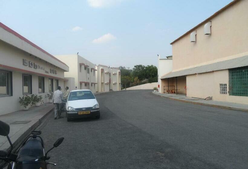 호텔 Shanthiniketan   Ramoji Film City