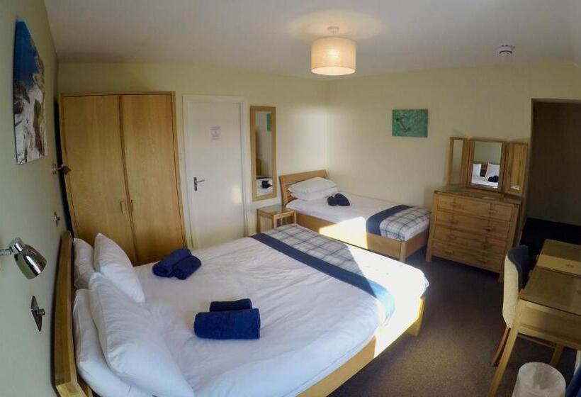 Отель St Columba