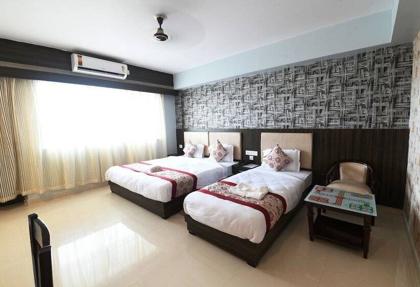 בית מלון כפרי Star Bodh Gaya