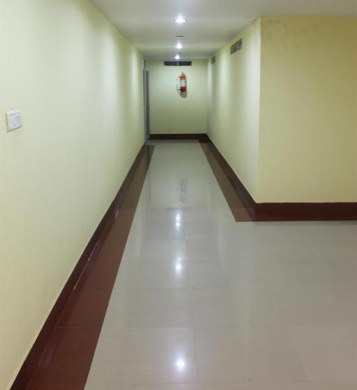 בית מלון כפרי The Rajgir Residency