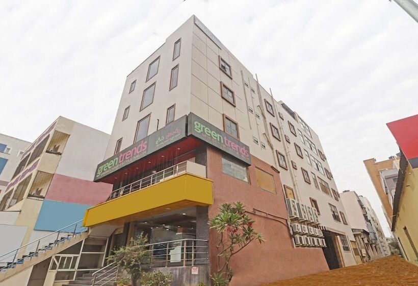 호텔 Treebo Pride Inn Botanica