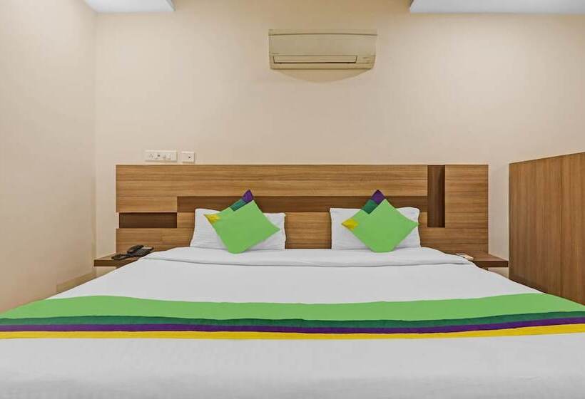 בית מלון כפרי Treebo Pride Inn Botanica