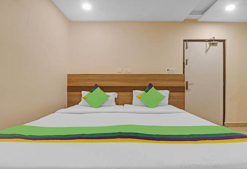 בית מלון כפרי Treebo Pride Inn Botanica