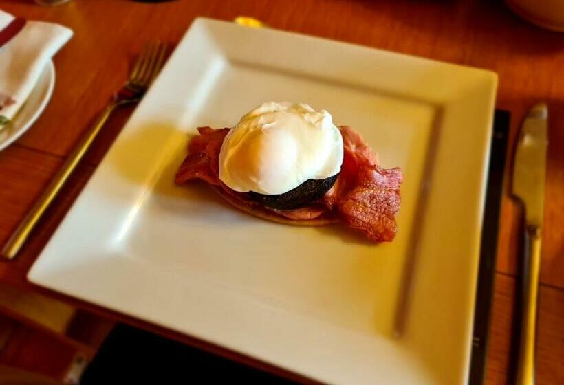 פנסיון Bluebell House