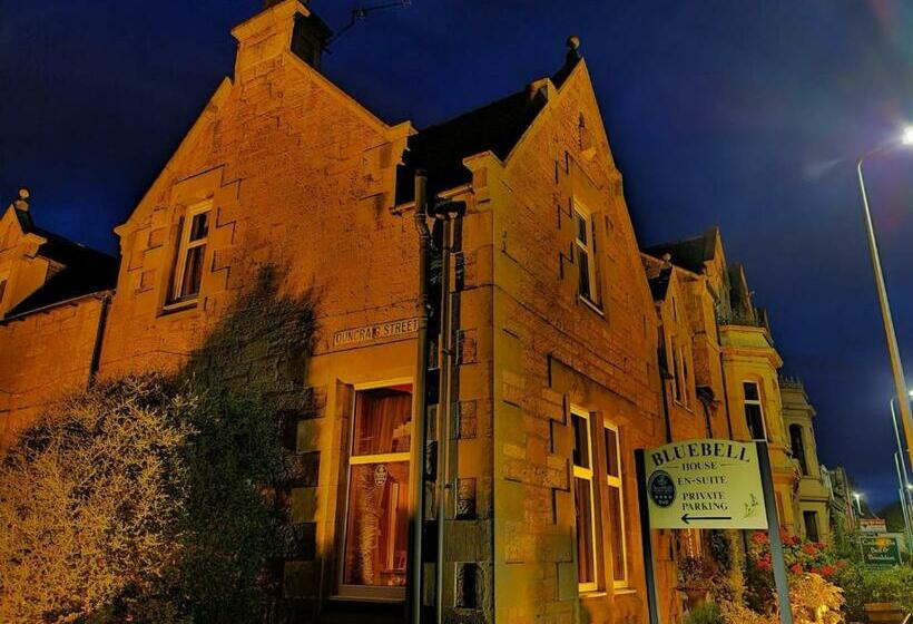 פנסיון Bluebell House