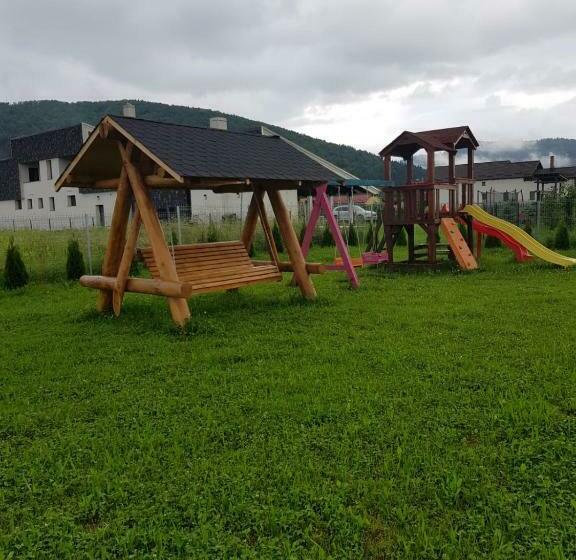 펜션 Casa Alesia Bucovina