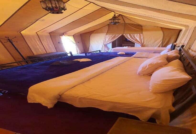 پانسیون Luxury Desert Romantic Camp