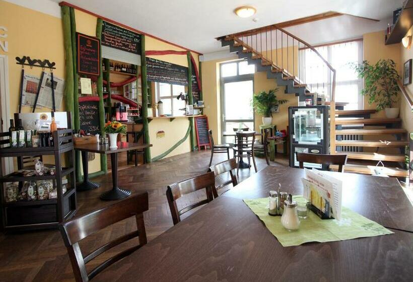 بنسيون Familien  Und Freizeithotel Gutshaus Petkus