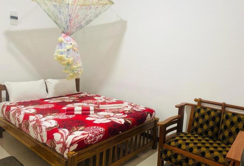 膳宿费 Lavendra Guset House