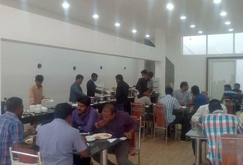 استراحتگاه R T Hill View