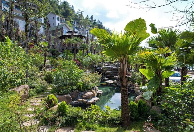 Sapa Catcat Hills Resort & Spa