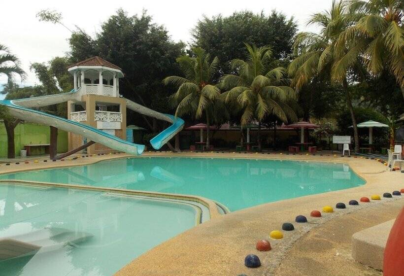 Tubod Flowing Waters Resort