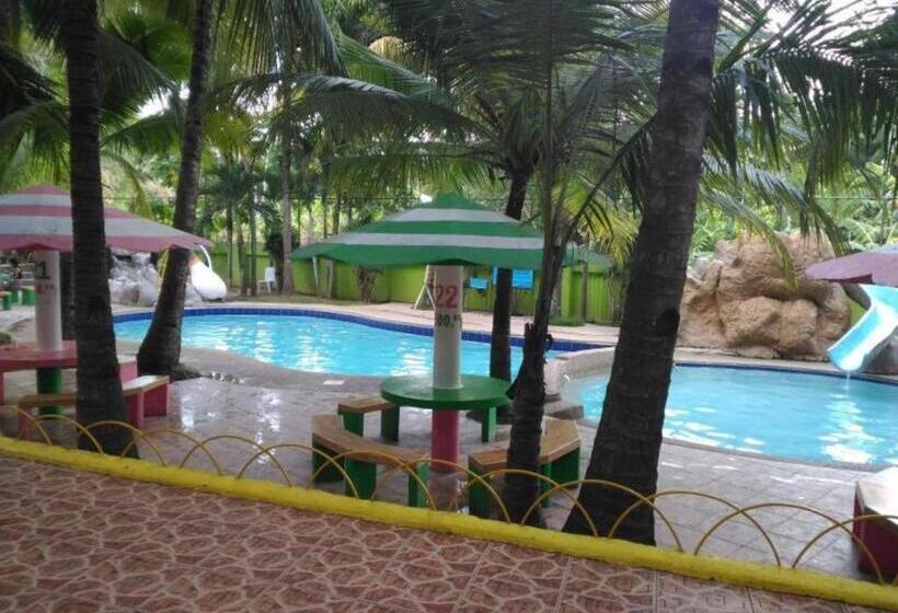 Tubod Flowing Waters Resort