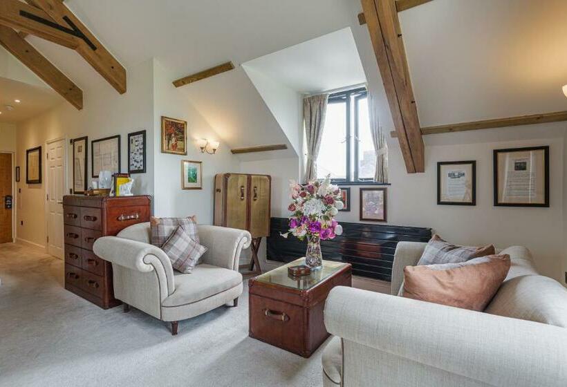 فندق صغير The Jamaica Inn, Bodmin, Cornwall