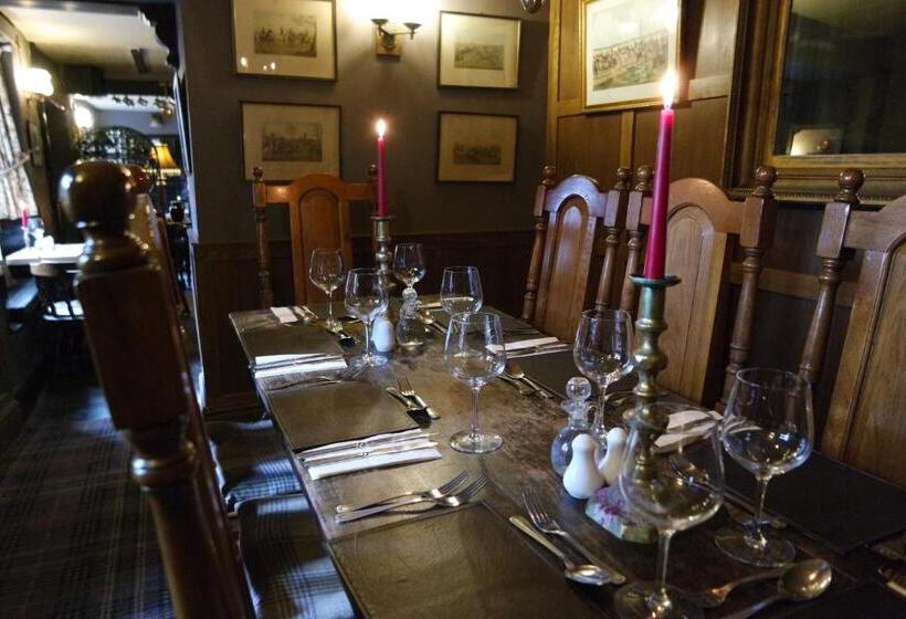 هاستل The Lamb Inn