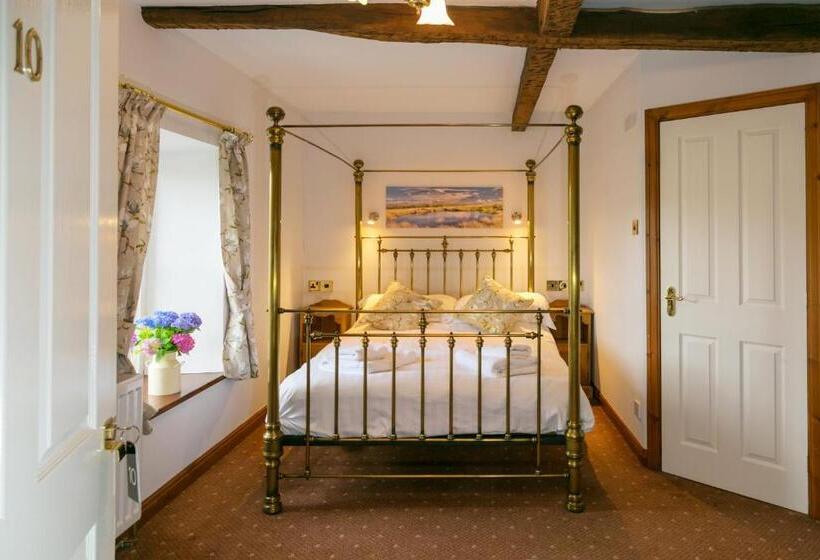 旅馆 The Marton Arms