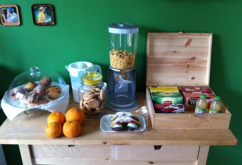 مبيت وإفطار Platamone Rooms