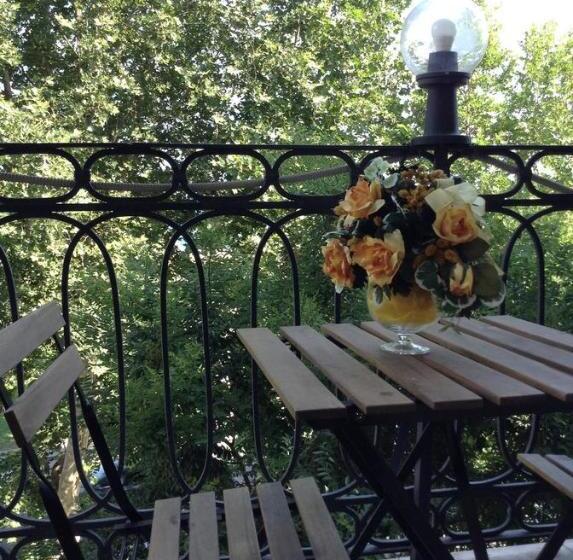 مبيت وإفطار Platamone Rooms