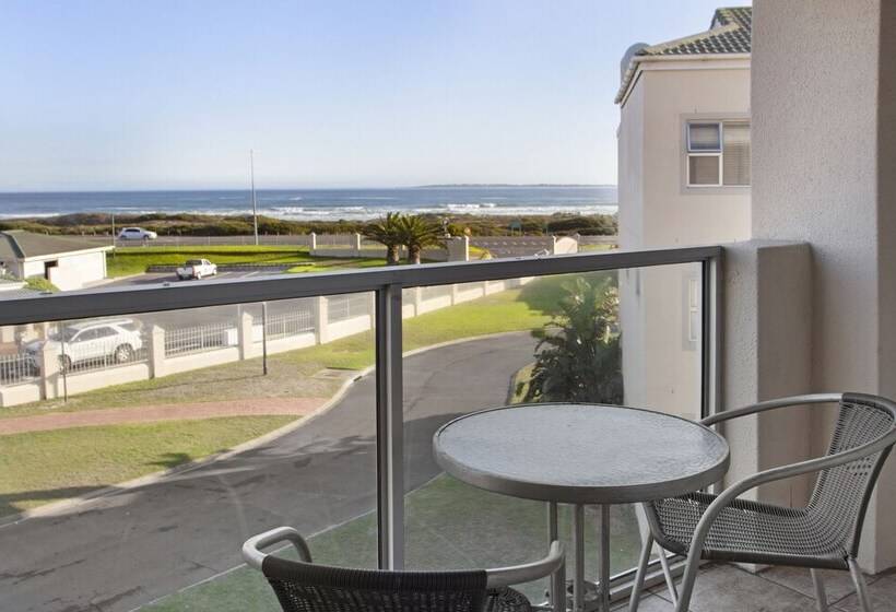 Big Bay Beach Club 21 By Hostagents