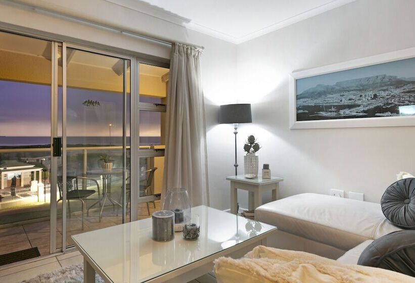 Big Bay Beach Club 21 By Hostagents