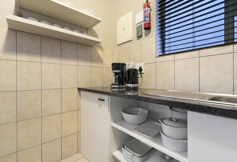 Big Bay Beach Club 21 By Hostagents