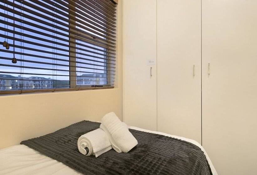 Big Bay Beach Club 21 By Hostagents