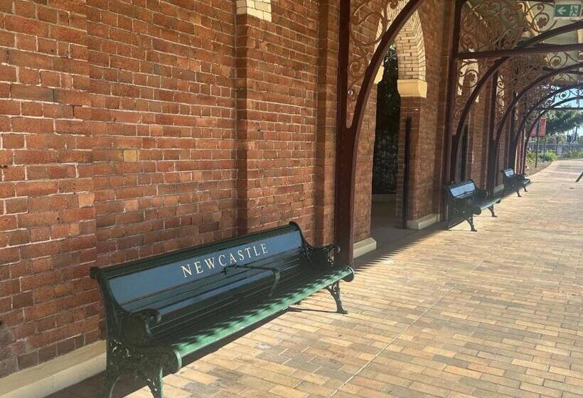 Crown On Darby Newcastle