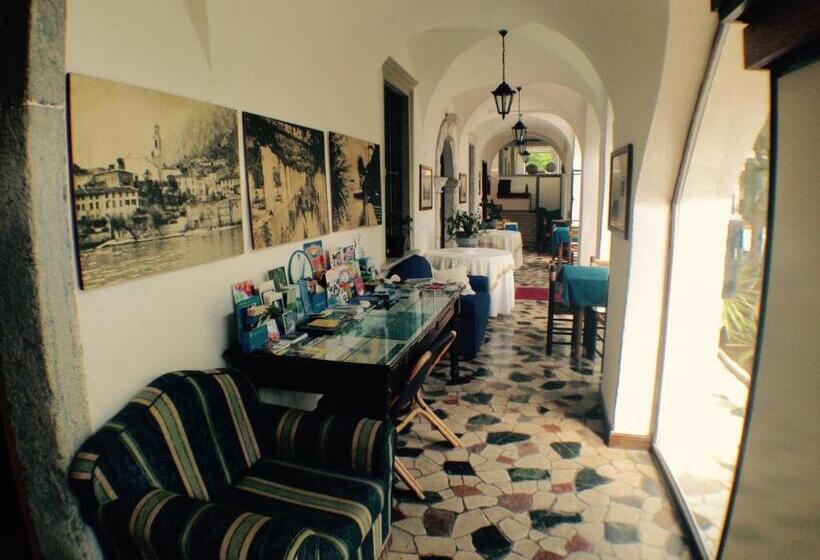 ホテル Albergo Bellavista