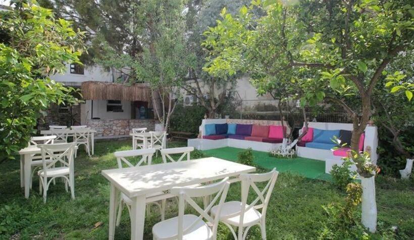 هتل Double Inn Mari̇na