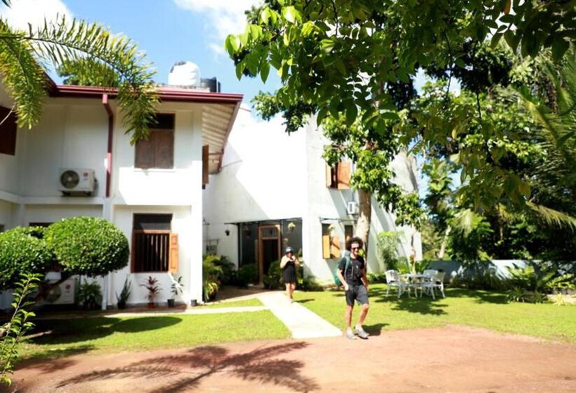 Отель Green Edge Villa