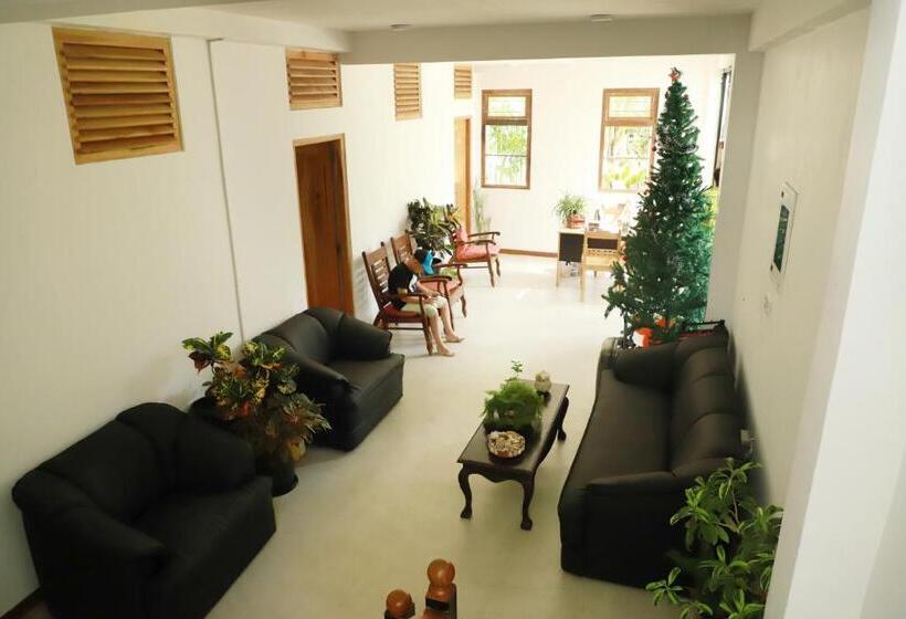 Отель Green Edge Villa