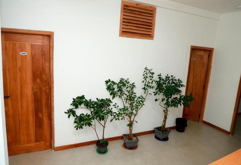 Отель Green Edge Villa