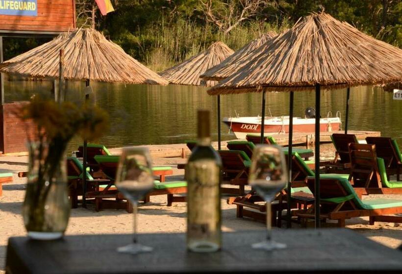 هتل Green Pine Bungalows & Beach Luxury Concept