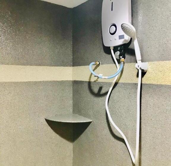 酒店 Highway Times Inn