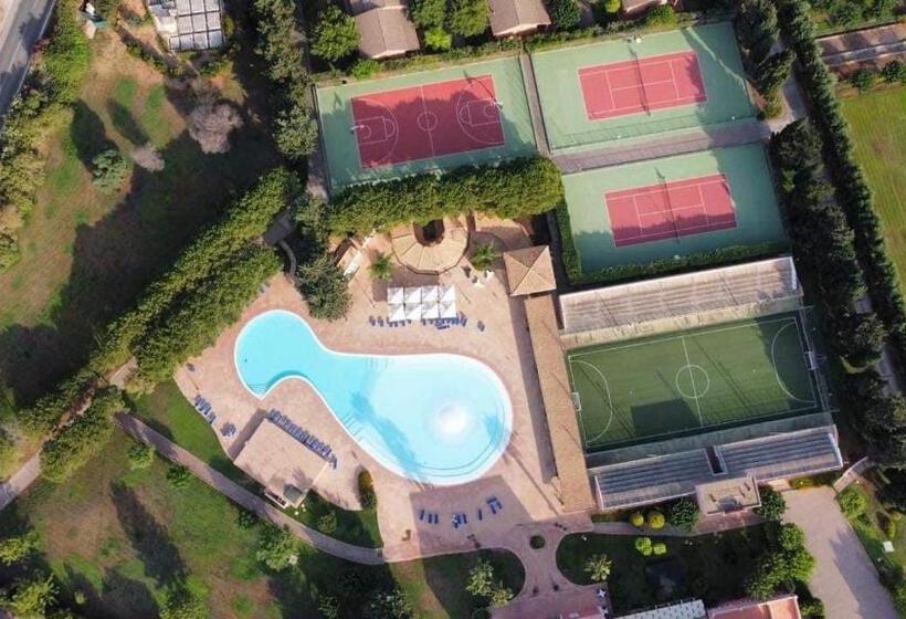 Отель Igv Club Baia Samuele