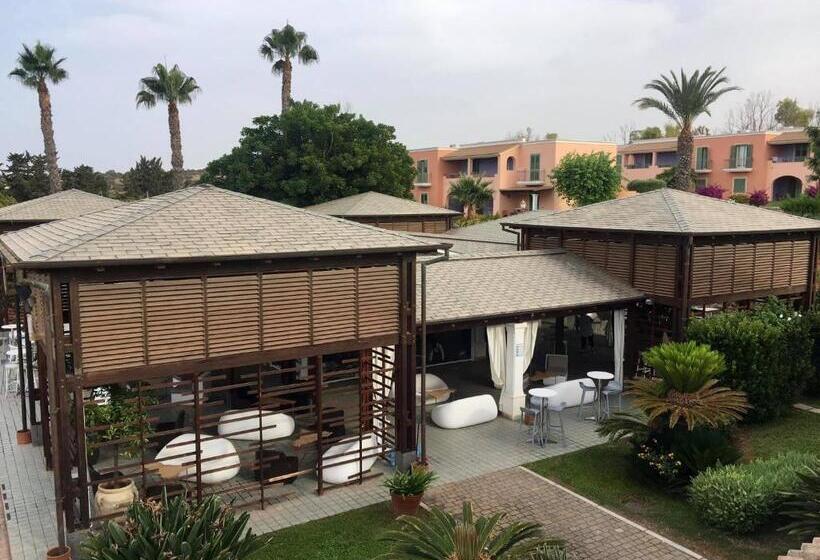 Отель Igv Club Baia Samuele